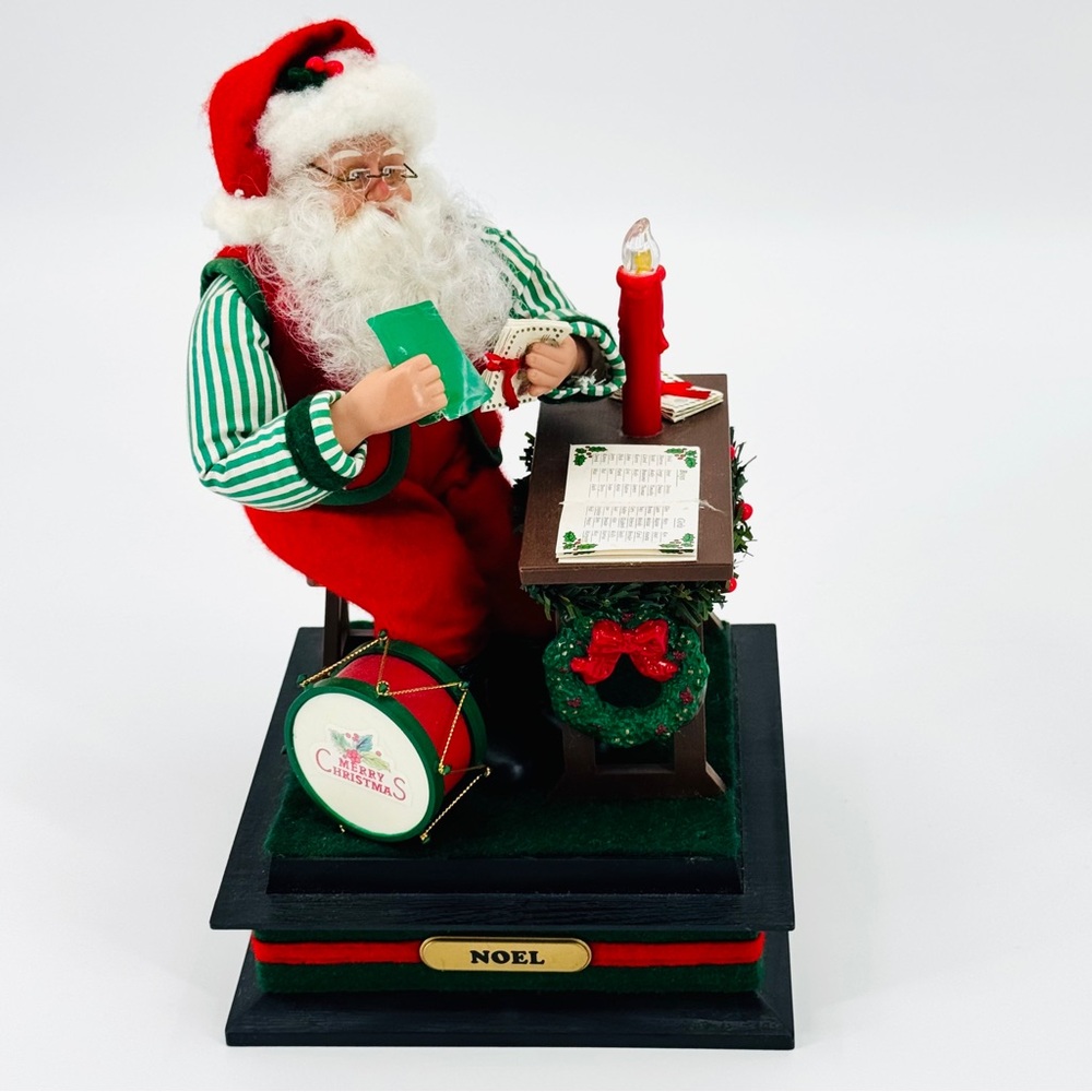 VTG Musical Santa w/ Drum and Lite Candlestick Holiday Creations Scene Display